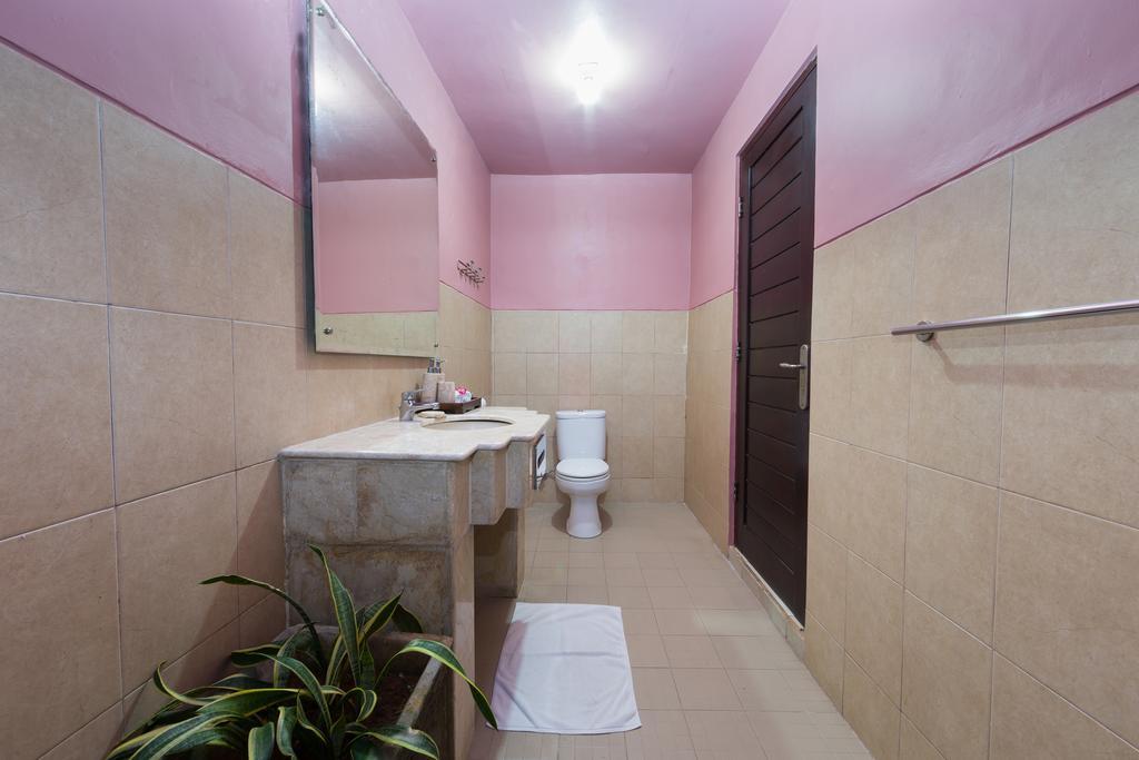 Wayan'S Guesthouse Canggu Exteriör bild